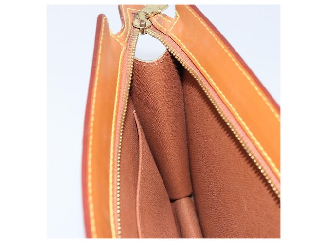 LOUIS VUITTON Pochette Uomo Epi Borsa Marrone Zipangu Oro M52528 LV Auth ka3156 - vista 18
