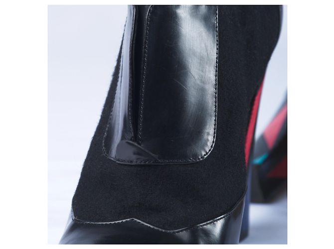 Fendi Black Leather Multicolor Pumps - view 4
