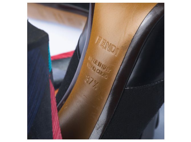 Fendi Black Leather Multicolor Pumps - view 7