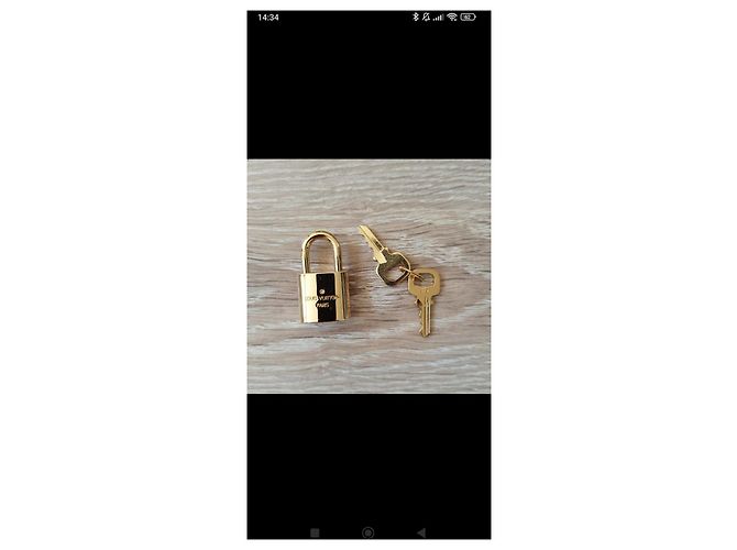 Catenaccio dorato Louis Vuitton con chiavi D'oro - vista 2