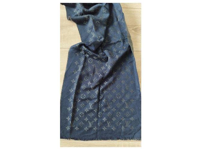 Sciarpa Louis Vuitton Monogram in Cashmere Blu Marino Blu scuro - vista 3