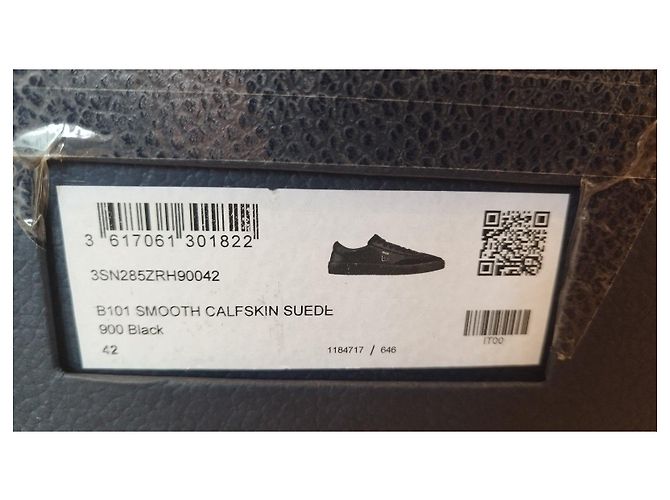 Sneakers Dior B101 in Pelle di Vitello Liscia e Camoscio Nero - vista 17