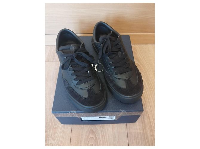 Sneakers Dior B101 in Pelle di Vitello Liscia e Camoscio Nero - vista 3