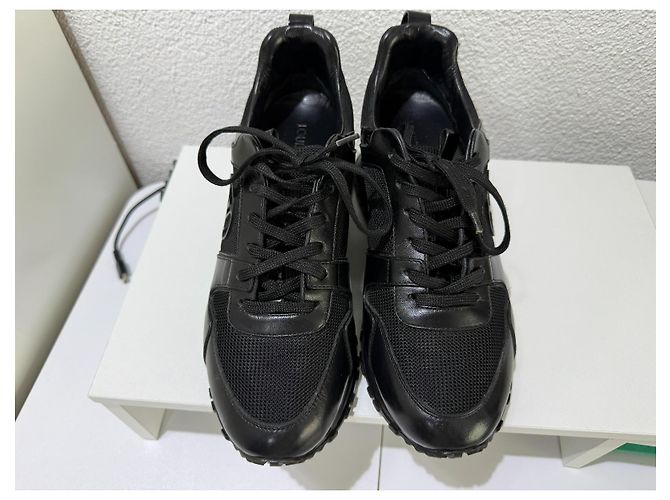 Louis Vuitton Sneaker Run Away Nera 38 Nero - vista 4