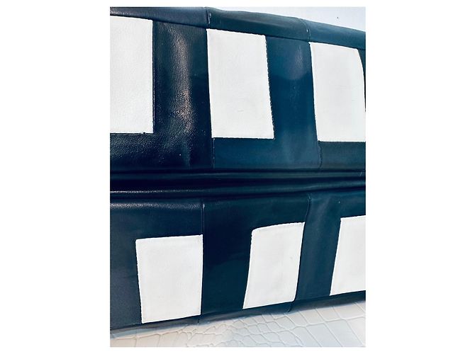Autre Marque Lacoste Sfilata Borsa Tote in Pelle Nera e Bianca Nero Bianco - vista 7