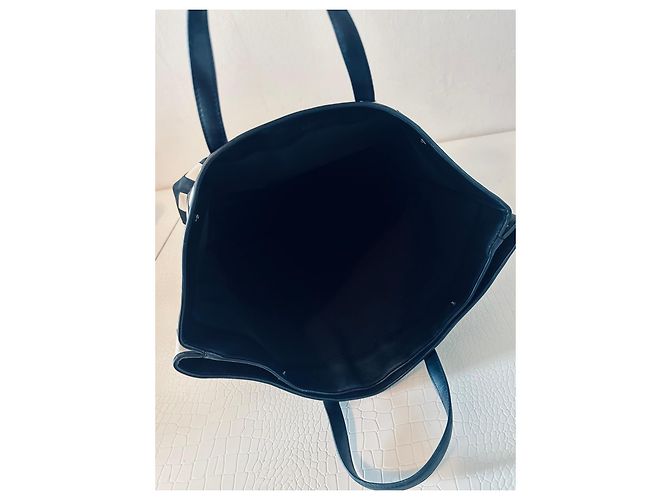 Autre Marque Lacoste Sfilata Borsa Tote in Pelle Nera e Bianca Nero Bianco - vista 9