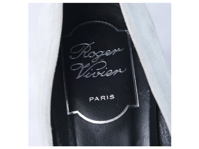 Roger Vivier Trompette Schwarze Keilpumps mit Schnalle - Ansicht 6