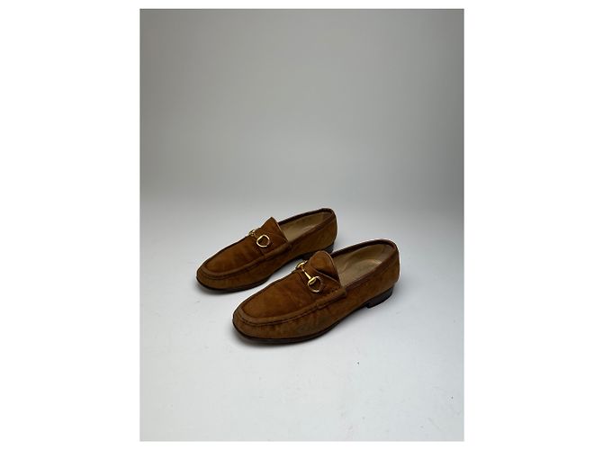 Mocassino in suede Gucci vintage con morsetto marrone - vista 3
