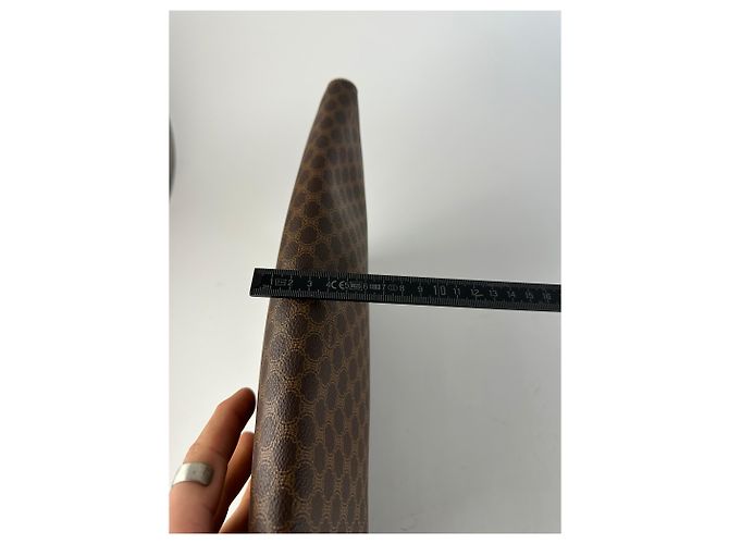 Céline Clutch in pelle monogramma Triomphe vintage di Celine Paris marrone - vista 11