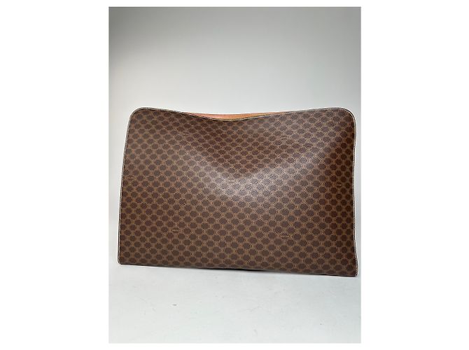 Céline Clutch in pelle monogramma Triomphe vintage di Celine Paris marrone - vista 13