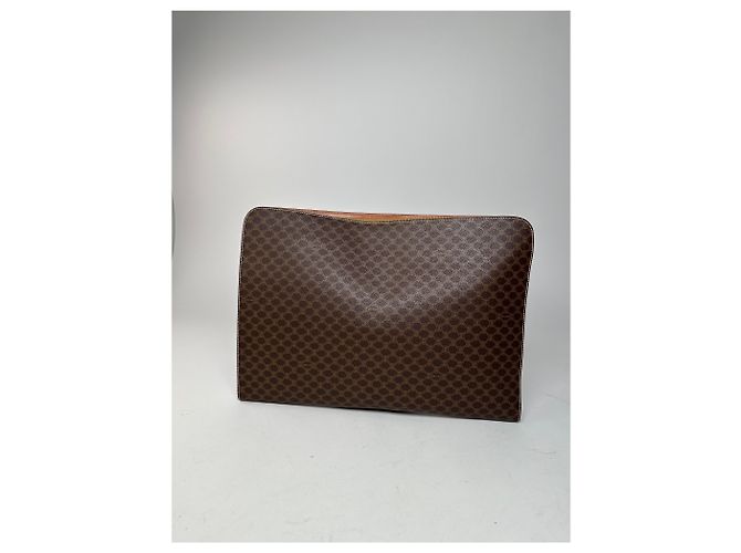 Céline Clutch in pelle monogramma Triomphe vintage di Celine Paris marrone - vista 6