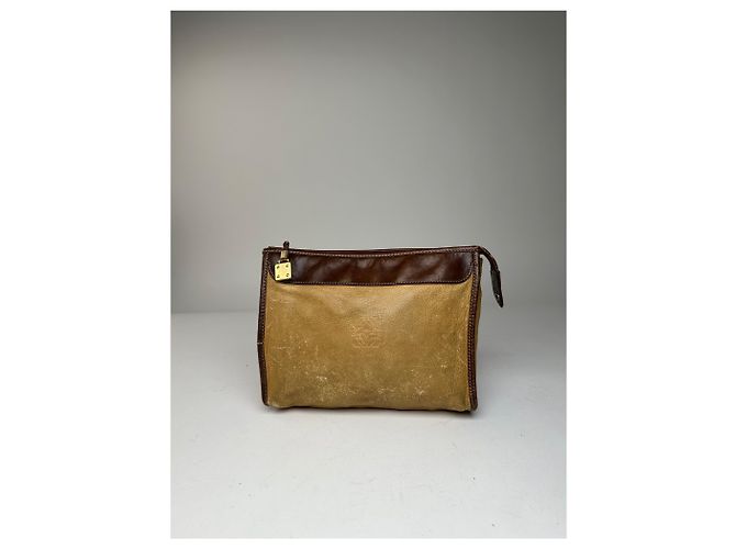Clutch Anagram in pelle scamosciata cammello Loewe vintage Marrone - vista 5