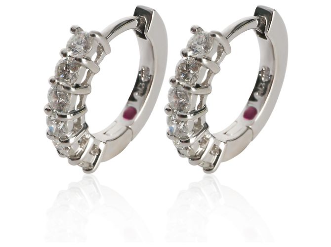 Orecchini Huggie in oro bianco e diamanti Roberto Coin - vista 3