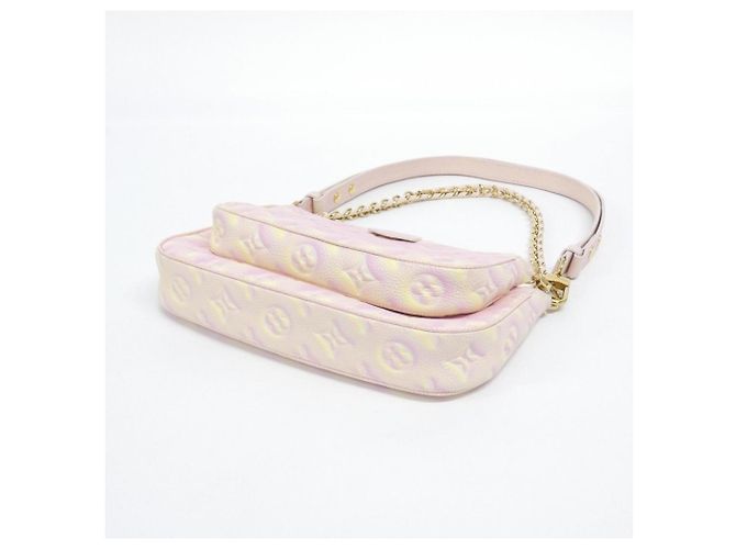 Borsa a Spalla Multi Pochette Accessoires Monogram Empreinte (Summer Stardust) di Louis Vuitton Rosa - vista 3