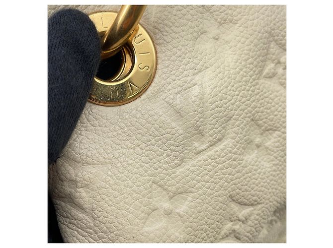 Borsa a Spalla Louis Vuitton Monogram Empreinte Artsy MM LOUIS VUITTON Bianca Bianco - vista 7