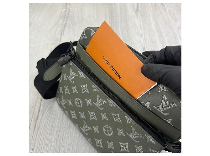 Borsa Trio Louis Vuitton per uomini Verde oliva - vista 9