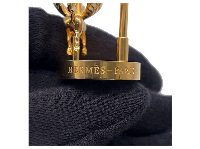 Hermès Chaveiro charm em edição limitada Hermes Cadena Arne Danse Pegasus 2007 Dourado - vista 7