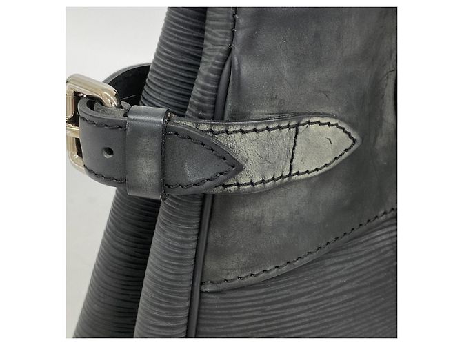 Borsa a mano Passy Epi Louis Vuitton Nero - vista 8