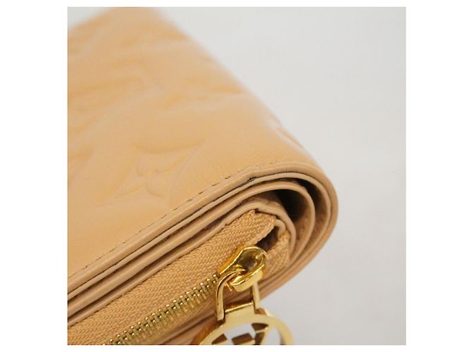 Coussin Cartera Lou de cuero Monogram grabado Louis Vuitton Camello - vista 5