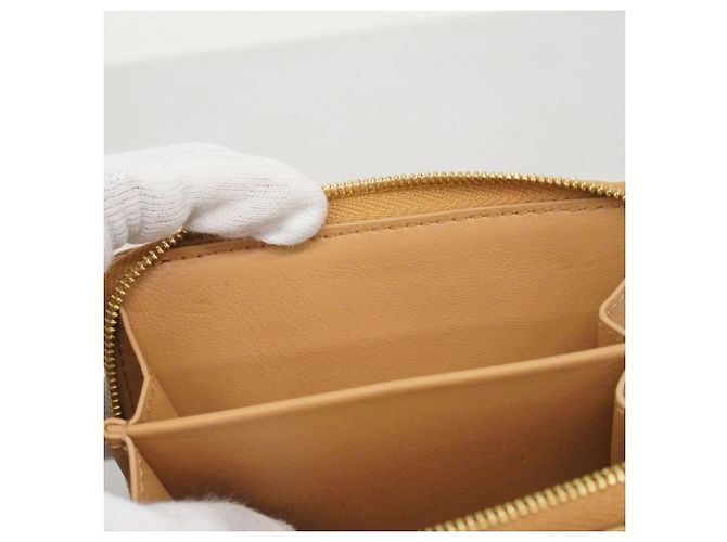 Coussin Cartera Lou de cuero Monogram grabado Louis Vuitton Camello - vista 8