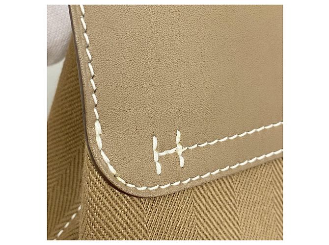 Borsa tote lunga MM Valparaiso di Hermès Taupe - vista 9