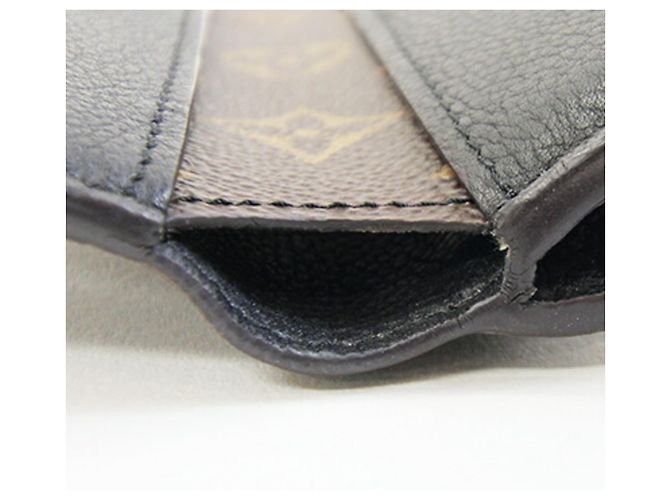 Billetera Compacta Pallas Monogram Louis Vuitton Negro - vista 8