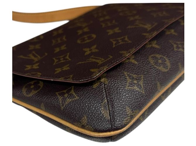 Borsa a Spalla Musette Tango Louis Vuitton Marrone - vista 12