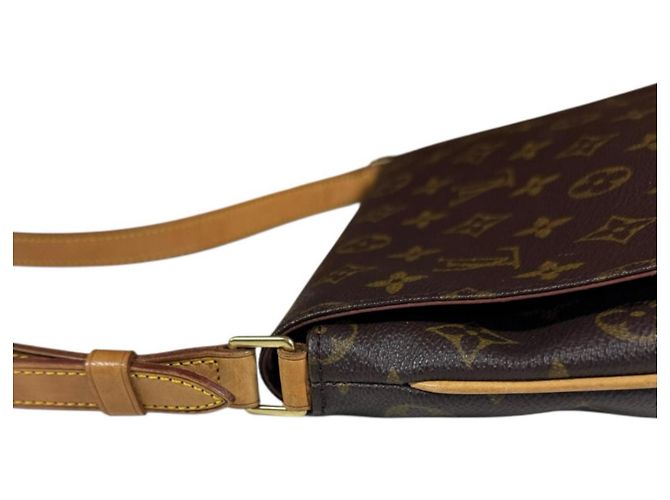 Borsa a Spalla Musette Tango Louis Vuitton Marrone - vista 15
