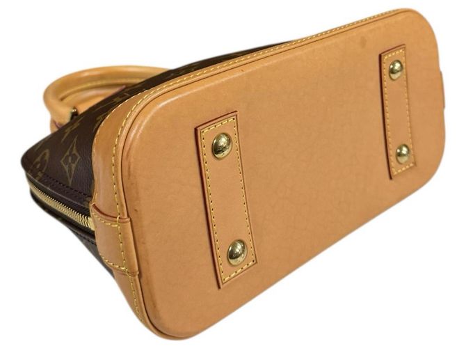 Borsa a Spalla Alma BB Monogramma Louis Vuitton Marrone - vista 6