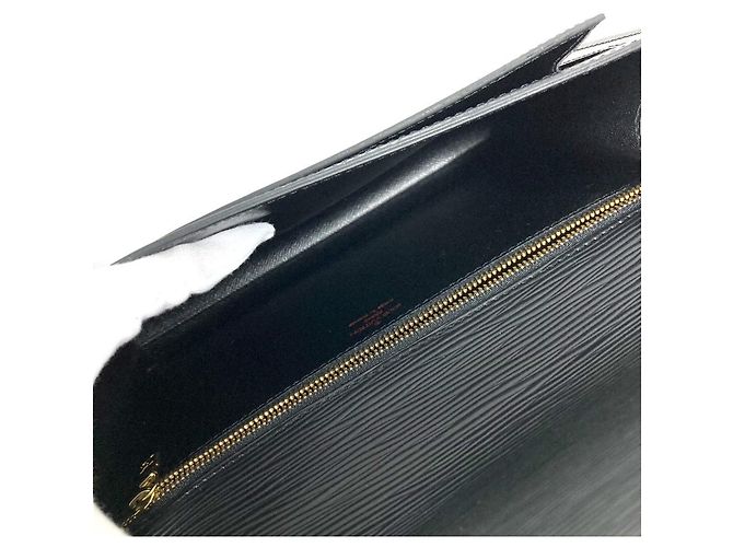 Borsa Clutch Dragonne Pochette Sellier Epi Louis Vuitton Nero - vista 13