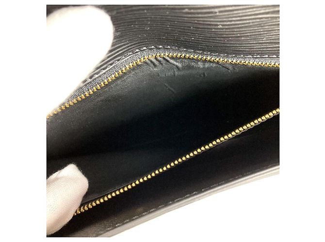 Borsa Clutch Dragonne Pochette Sellier Epi Louis Vuitton Nero - vista 16