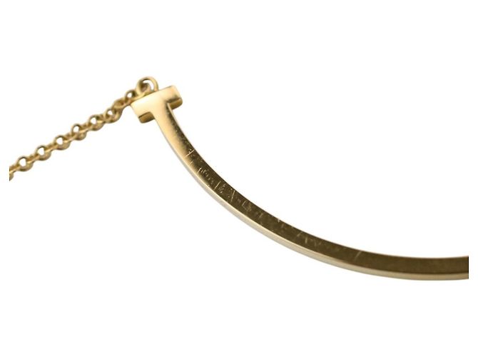 Collana T Smile Small in oro giallo 18K di Tiffany & Co. D'oro - vista 12
