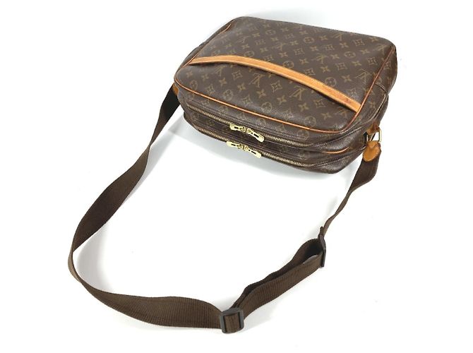 Borsa Reporter GM Monogramma Louis Vuitton Marrone - vista 8