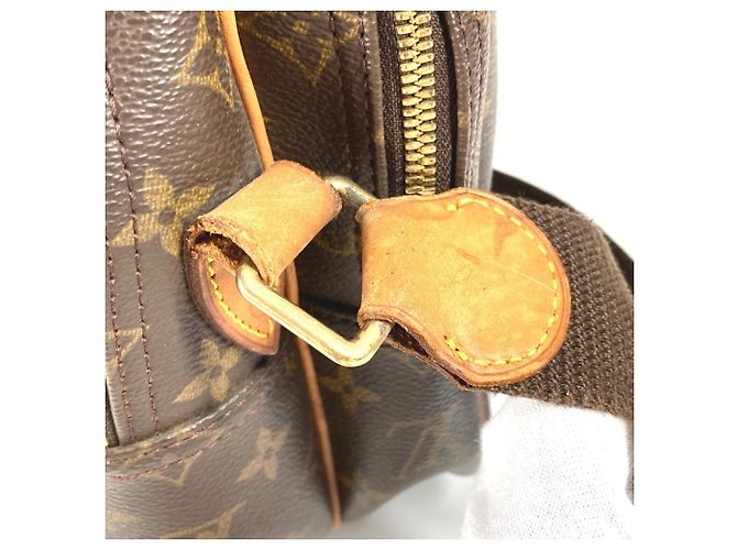 Borsa Reporter GM Monogramma Louis Vuitton Marrone - vista 9