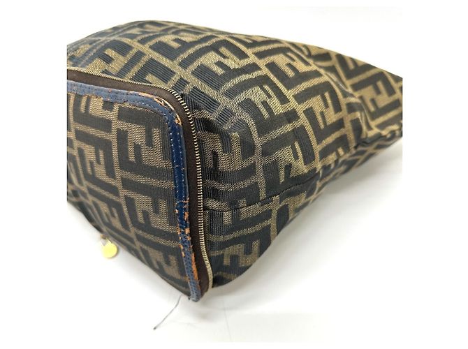 Borsa Eco-Zucca Fendi e Borsa Tote Marrone - vista 4