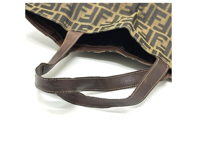 Borsa Eco-Zucca Fendi e Borsa Tote Marrone - vista 6