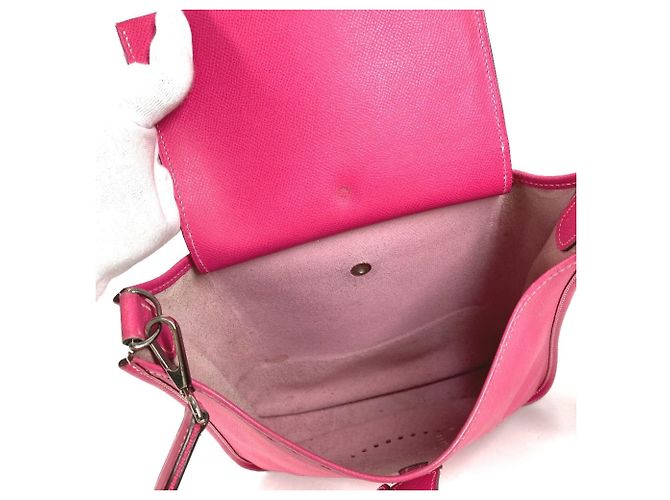 Bolsa Hermès Evelyne 1 PM em Rosa Tyrien - vista 14