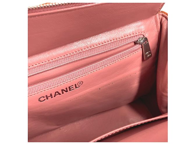 Bolsa CHANEL em matelassé acolchoado com logo CC Coco Rosa - vista 10