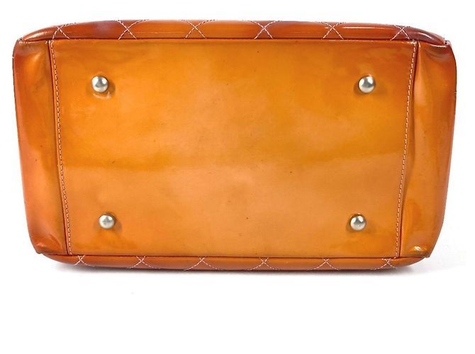 Bolsa CHANEL em matelassé acolchoado com logo CC Coco Rosa - vista 15