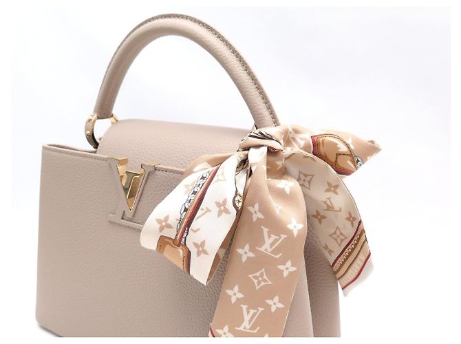 NUOVA BORSA A MANO LOUIS VUITTON CAPUCINES MM GRIGIO PIETRA BORSA ULTIMATE - vista 15