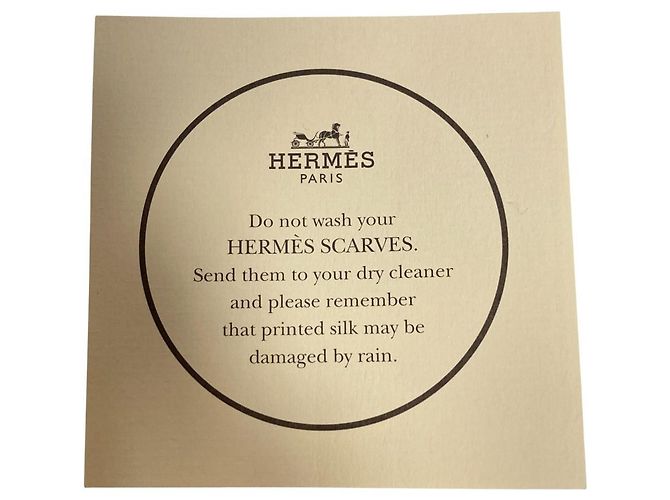 Hermès LES FETES DEL RE SOLE 90 Sciarpa in Seta Blu - vista 8