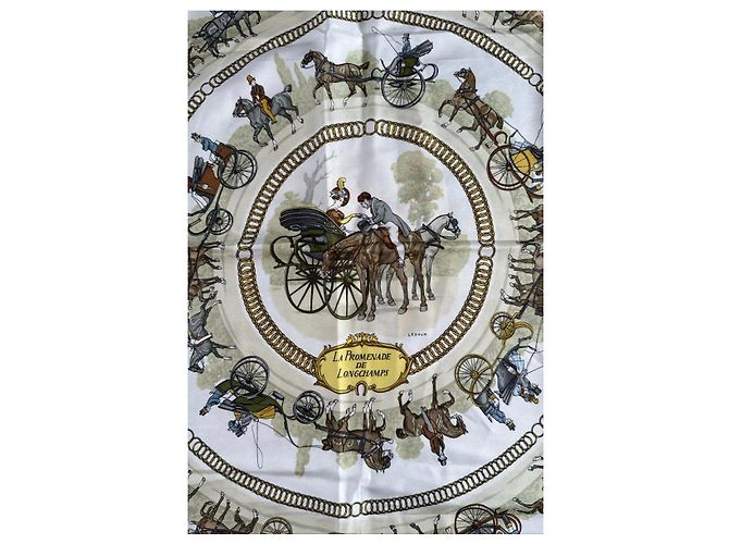 Hermès Bufanda de seda La Promenade de Longchamps Castaño Rosa Blanco Dorado - vista 2