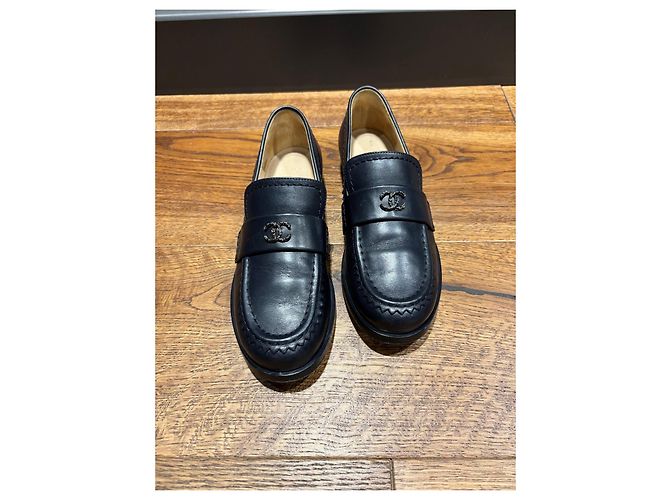 Chanel Navy Leder CC Slipper Marineblau - Ansicht 2