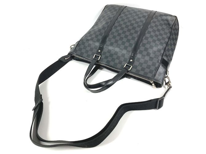 Bolso Tote Tadao Damier Graphite Louis Vuitton Negro - vista 8