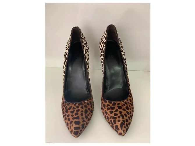 Gucci Pumps mit Leopardenmuster Ponyhaar Spitz zulaufend Braun - Ansicht 2