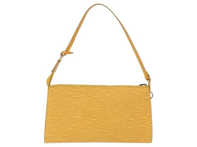 LOUIS VUITTON Pochette Accessoires Epi Pouch Giallo M52949 LV Auth 170894 - vista 2