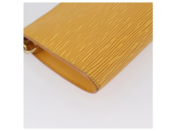 LOUIS VUITTON Pochette Accessoires Epi Pouch Giallo M52949 LV Auth 170894 - vista 9