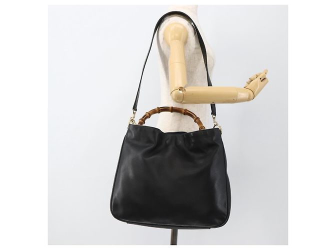 Borsa a Spalla in Pelle Gucci Bamboo 2way Nera Oro 001 1577 Auth BA11229 Nero D'oro - vista 23