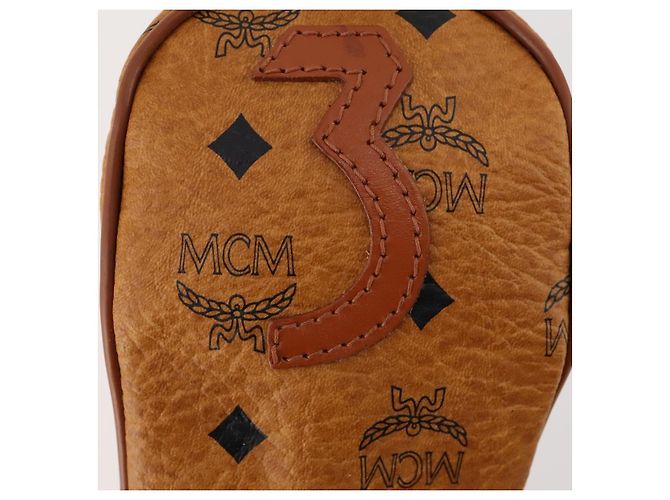 MCM Logogram Vicetos Copertura per Testa di Mazza da Golf in Pelle PVC Marrone Oro Auth 170928 D'oro - vista 20