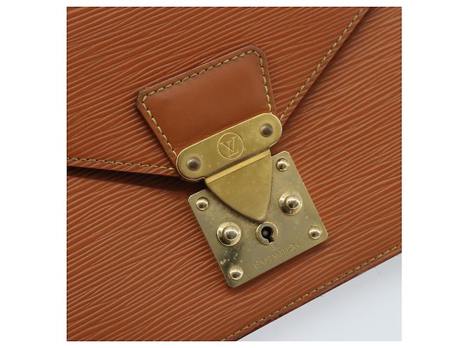 LOUIS VUITTON Borsa a Mano Dragonne Epi Serie Beige LV Auth ep13806 - vista 17
